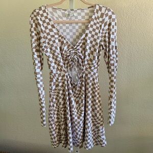 Hollister Brown White Checkered Long Sleeve Tie Front Dress Size M